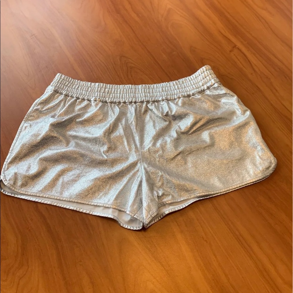 Express shorts